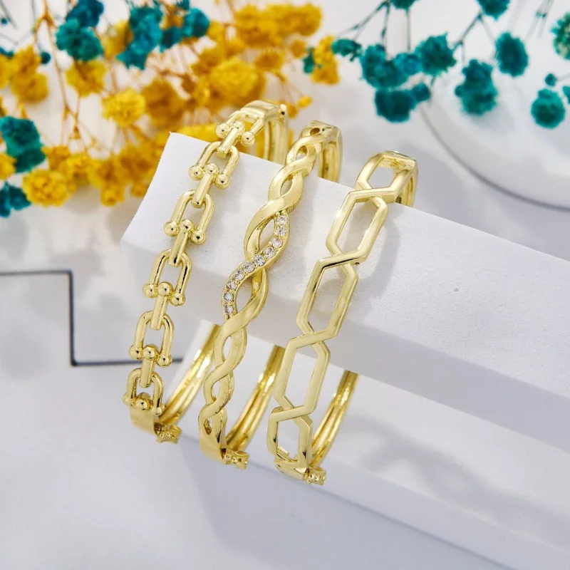 trés élégente Bracelet