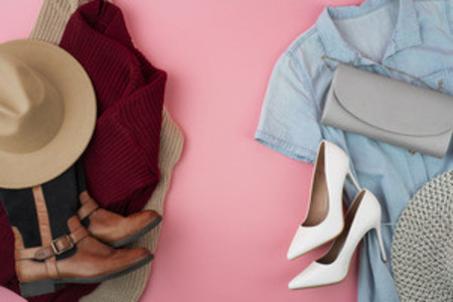 ملابس واكسسوارات