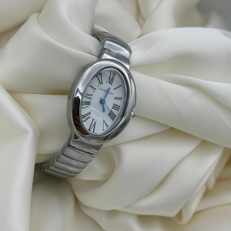 ساعة cartier نسائية أنيقة