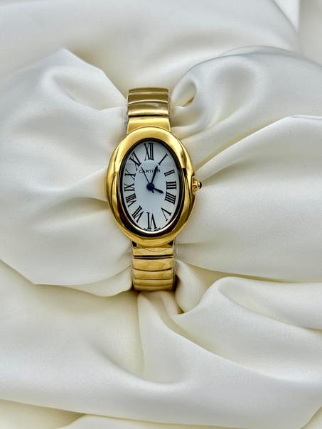 ساعة cartier نسائية أنيقة