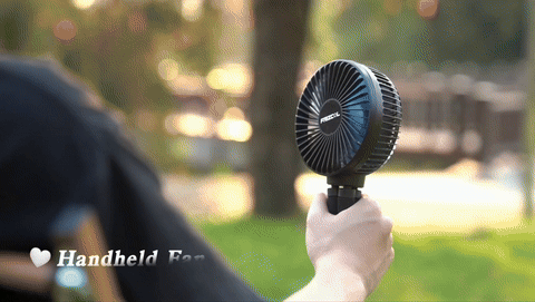 مروحة كهربائية 📣 محمولة قابلة لإعادة الشحن بقوة 4000 مللي أمبير خفيفة الوزن قابلة للدوران 360° PmYf1oUnJSoHXsWU3bnD2NSauEmXOfgbtNFaip7o