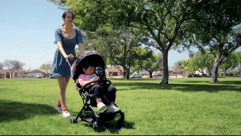 مروحة كهربائية 📣 محمولة قابلة لإعادة الشحن بقوة 4000 مللي أمبير خفيفة الوزن قابلة للدوران 360° HWGRPoSbg3RvO1PKV61Z9CsoLXpr79dI0QDFGKXq