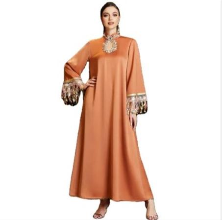 ملابس النساء