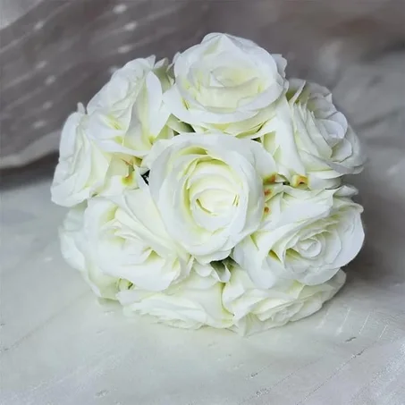 بوكيه 5 زهور القرنفل الابيض للتزيين وحفلات الزفاف