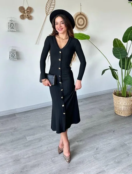 La Robe Longue Côtelée "Maxi Chic"