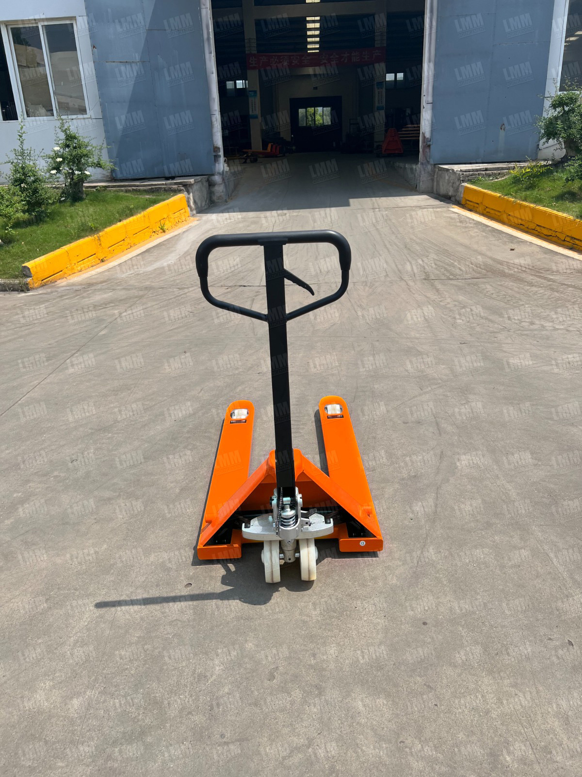 TRANSPALETTE MANUEL 2.5 TONNES