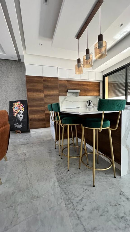 Chaise AM Tabouret C1