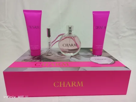 باك عطور نسائي فاخر فيه 5 قطع بروائح جذابة