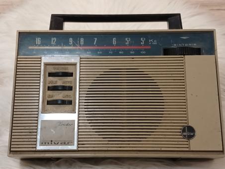 Radio vintage Mivar “Trader” – années 60/70 – Made in Italy