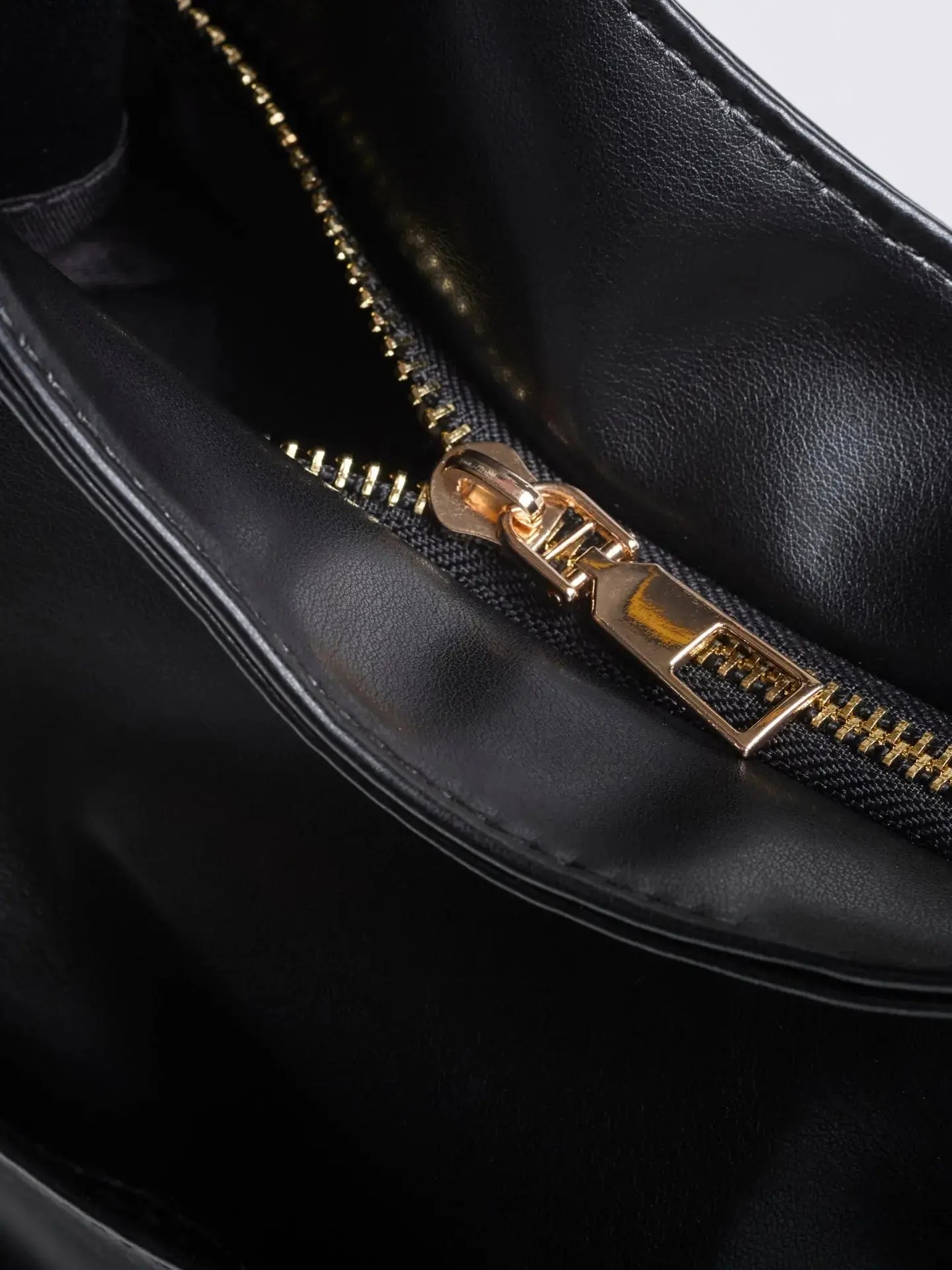 حقيبة كتف ليالي