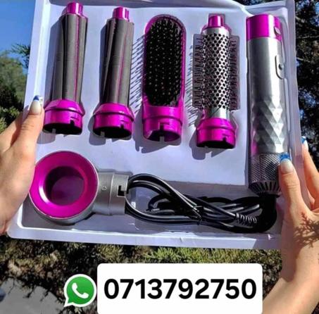 مجفف الشعر الألماني 5 في 1 المجفف لي غتاخدي او تهناي من كل مرة سيري للصالونات تخسري فلوسك. ثمن جد مناسب