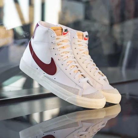 Nike Blazer Mid 77
