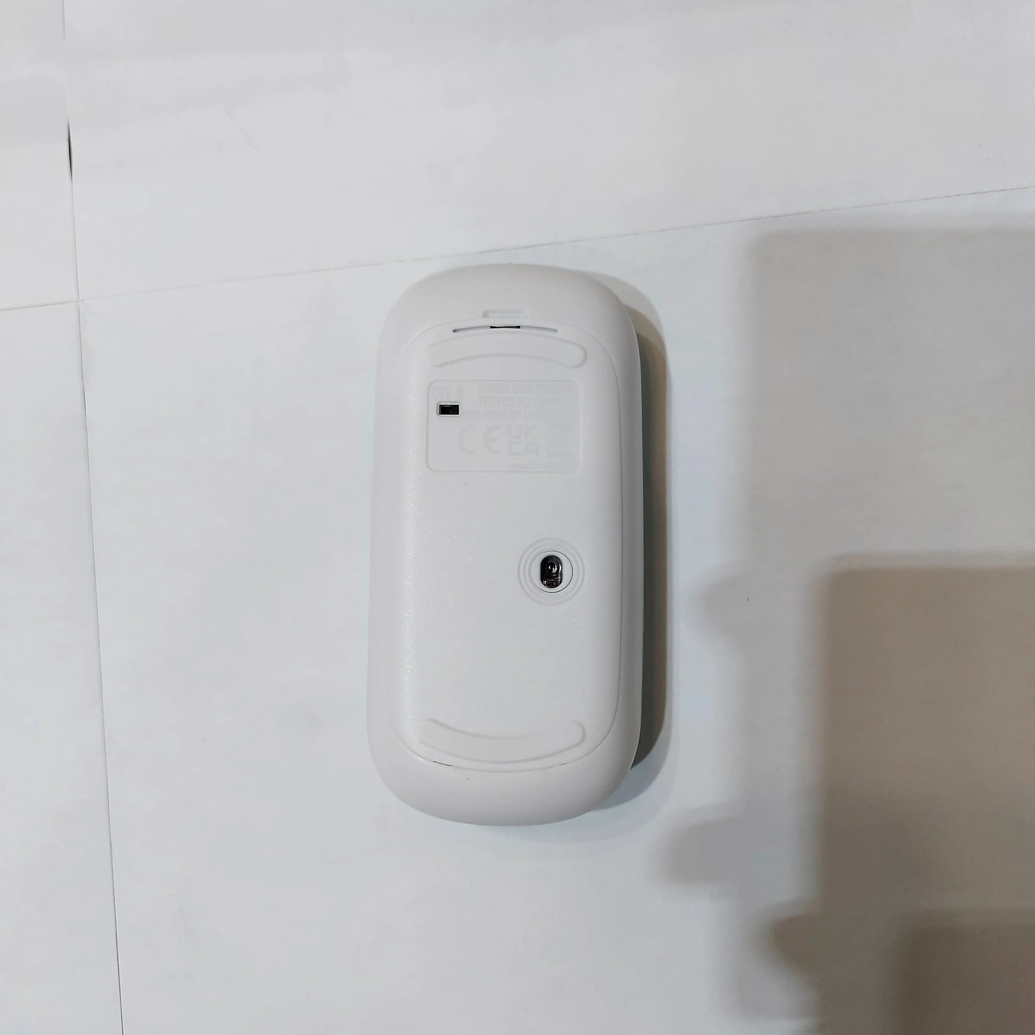 • كيبورد و ماوس بلوتوث