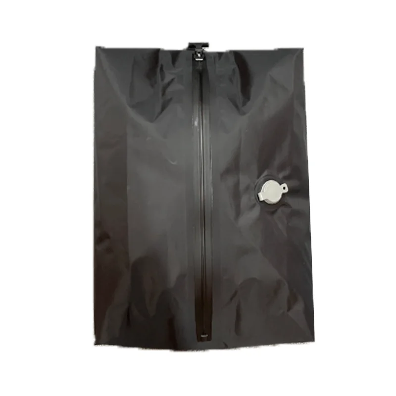 شنطة سفر مع خاصية الشفط