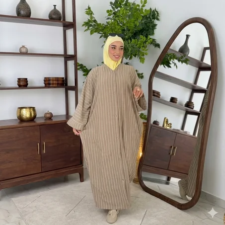 الكسوة اللي غتهنيك هاد الصيف: فصالة واسعة، ثوب بارد بـ 4 ألوان ساحرة