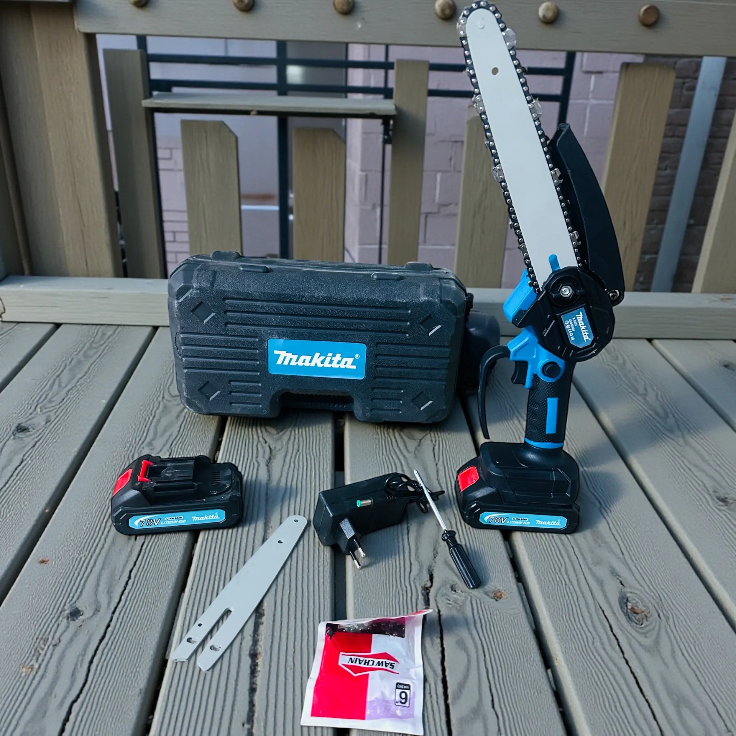 mnchar 78 v  Makita 24 cm et 16 cm 125 dt