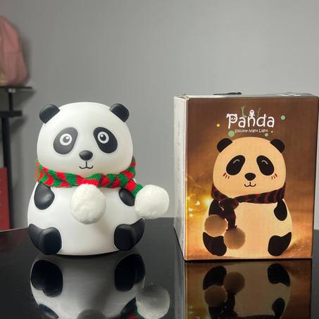 الباندا المضيئة ✨