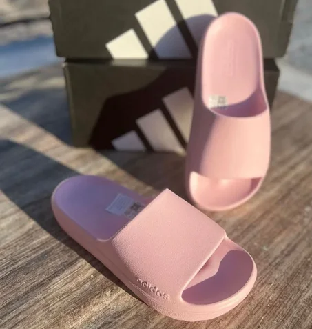 claquettes adidas Adilette Lumia original