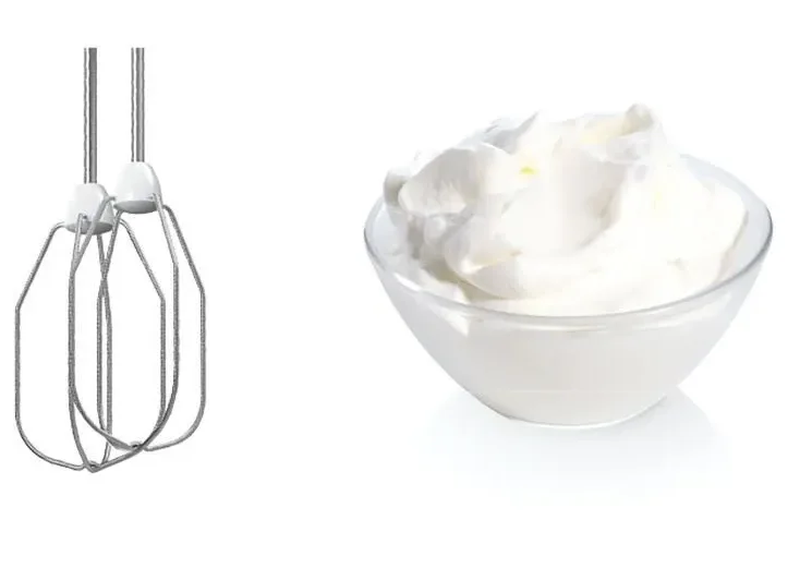 Batteur BOSCH CleverMixx MFQ3030 - 350 W - 4 vitesses - Touche Pulse - 2 crochets + 2 fouets inox - Blanc