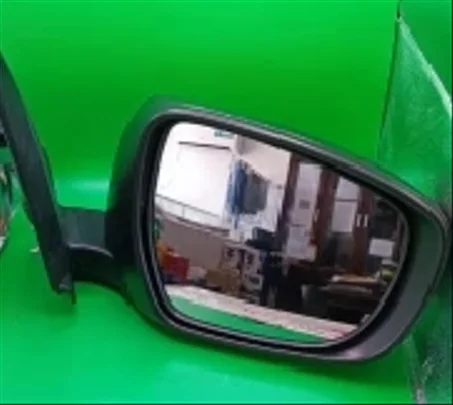 Rétroviseur droit Swift 2022