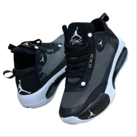 الأحذية الفاخرة