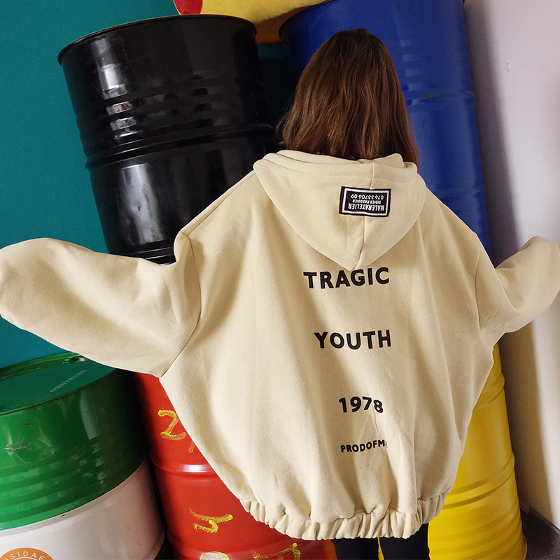 "TRAGIC YOUTH" HOODIE