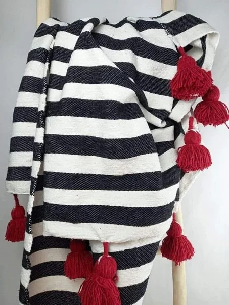 Plaid à pompon rayé Noir et Blanc - Tangerine
