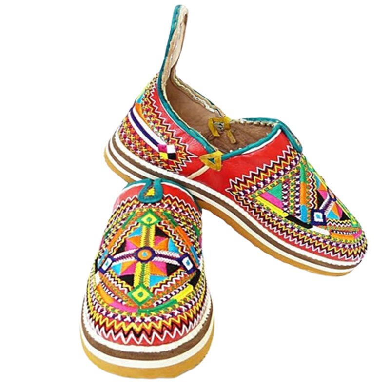 Handcrafted Leather Slippers with Silk Thread Embroidery -  Supporting Skilled Artisans in Morocco