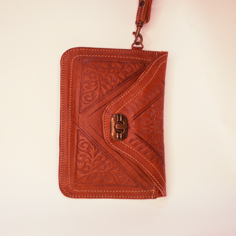 Moroccan Heritage Handmade Leather Wallet – The Perfect Gift for Men and Women