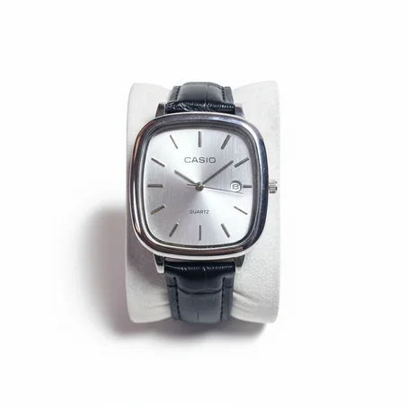 CASIO ovale cuir
