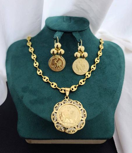 سنسلة كافية مع حلقات