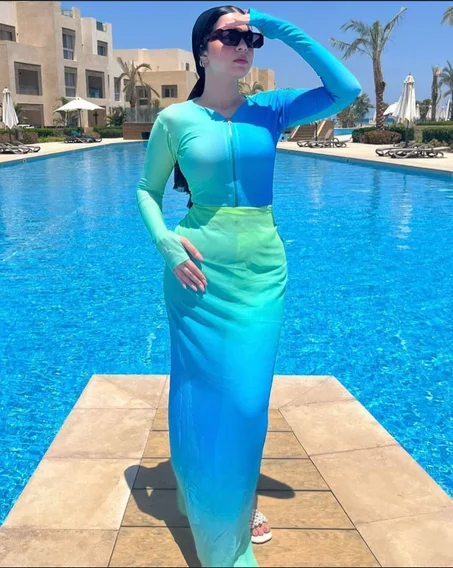 ✅بوركيني مكون من 5 قطع ازرق 🩵  اخضر 💚  الوردي 🩷