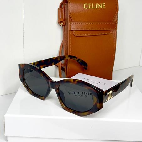 Celine Bold