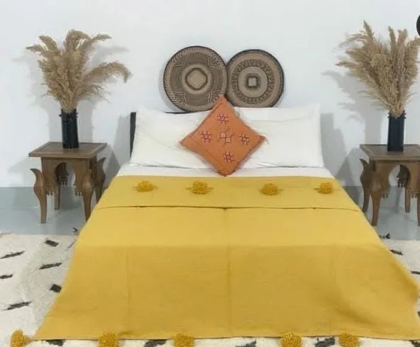 غطاء سرير يدوي منسوج من عائلتنا إلى بيتكم