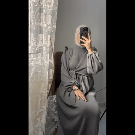 فستان شتوي محتشم بحزام – قماش La Côte فاخر