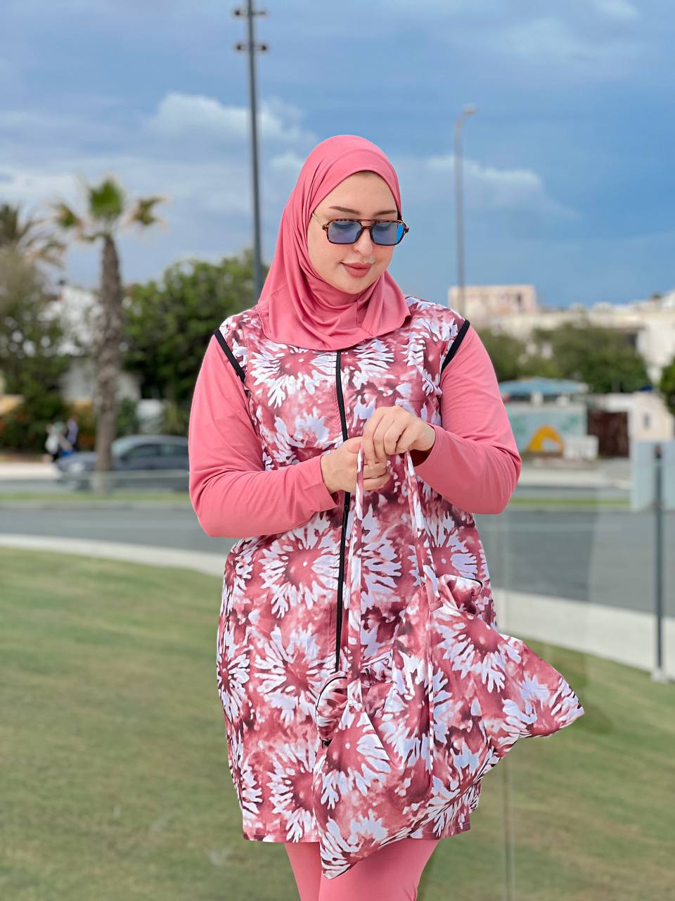 refe1 البوركيني الطقم كيتكوّن من 4️⃣ قطع
