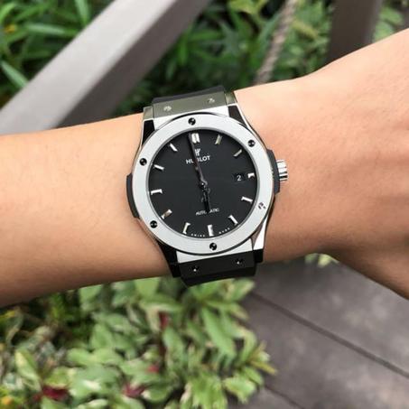 Montre Hublot Classic Fusion