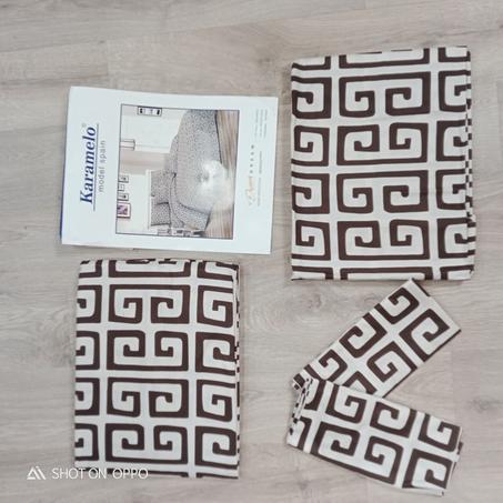 غطاء السرير مكون من 3 بياس