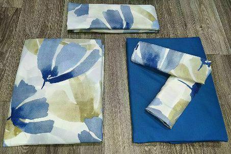 غطاء السرير مكون من 4 بياس