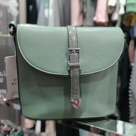 حقائب نسائية حديثة