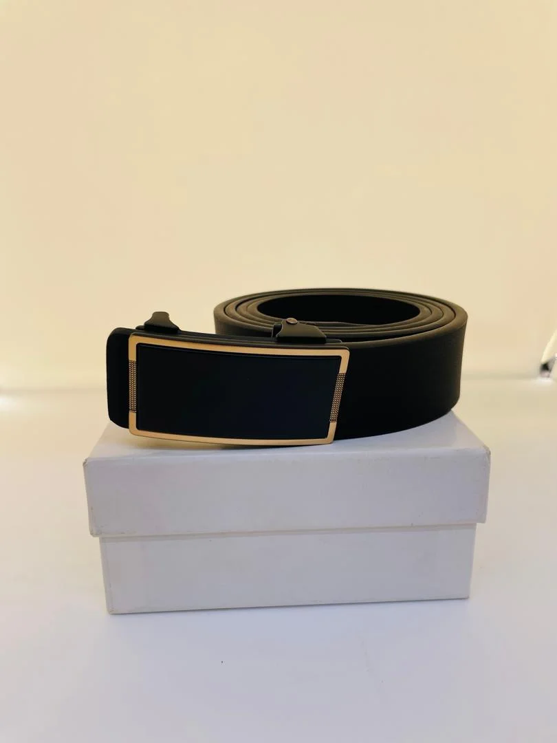 Ceinture Homme en Cuir Noir – Boucle