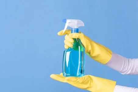 PRODUITS DE NETTOYAGE