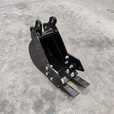 200mm Narrow Bucket Attachment for TYPHON Mini Excavators USA
