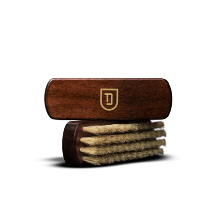 Deturner Leather Brush