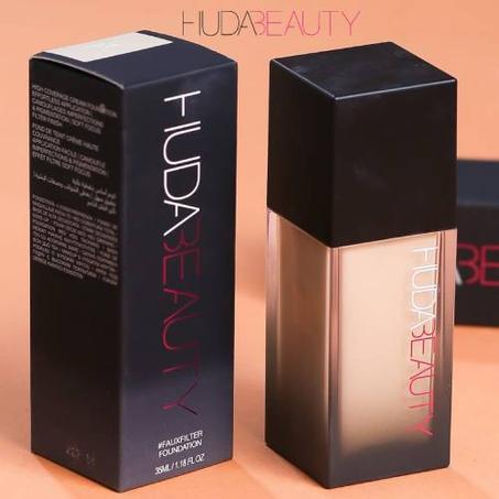 Huda beauty foundation