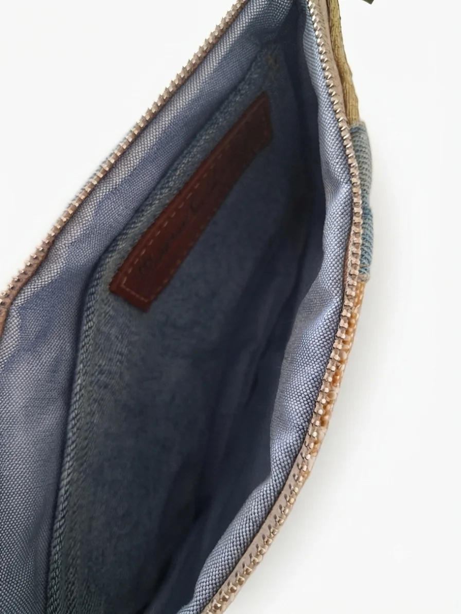 Pochette à dragonne