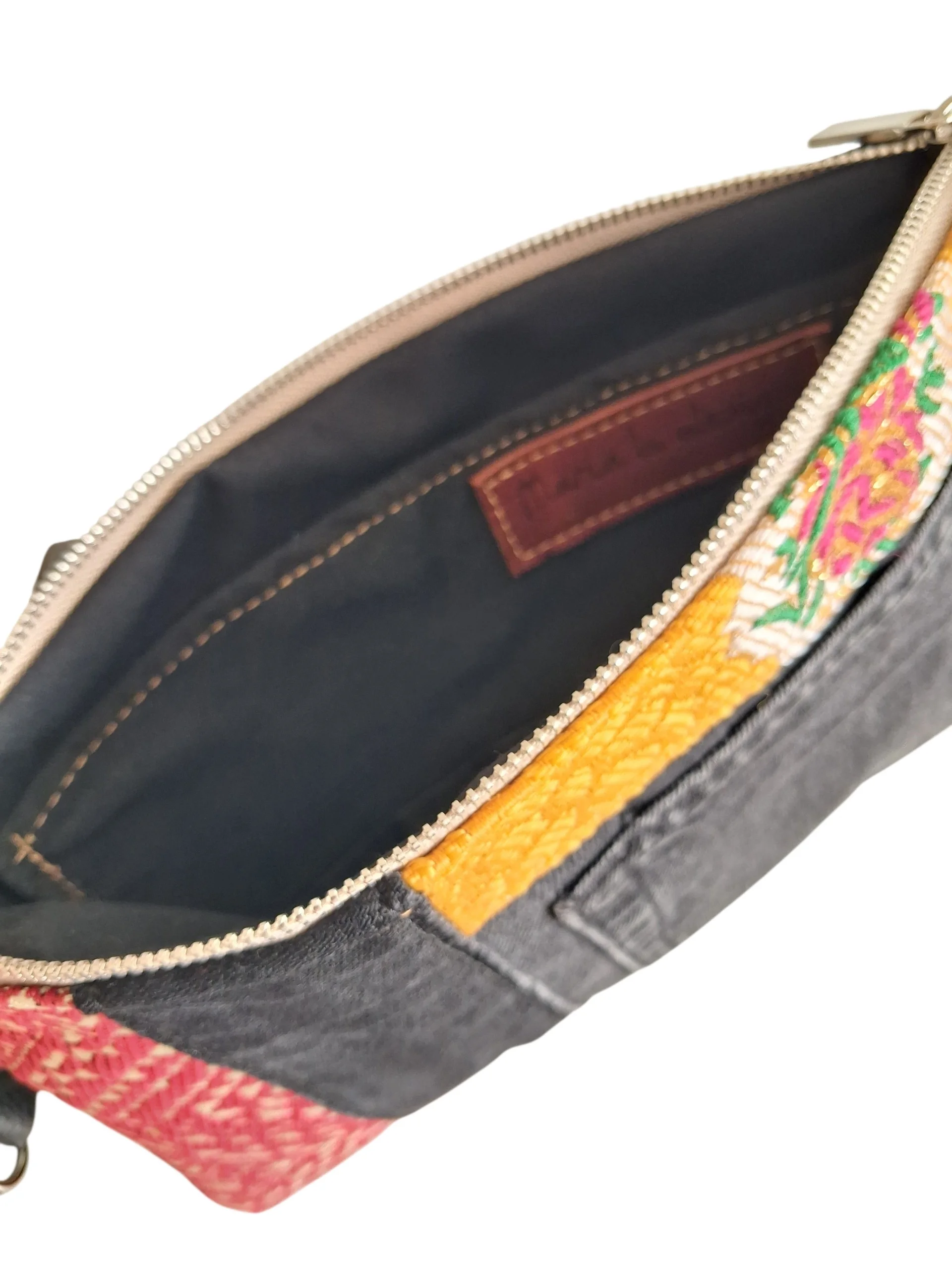 pochette à dragonne