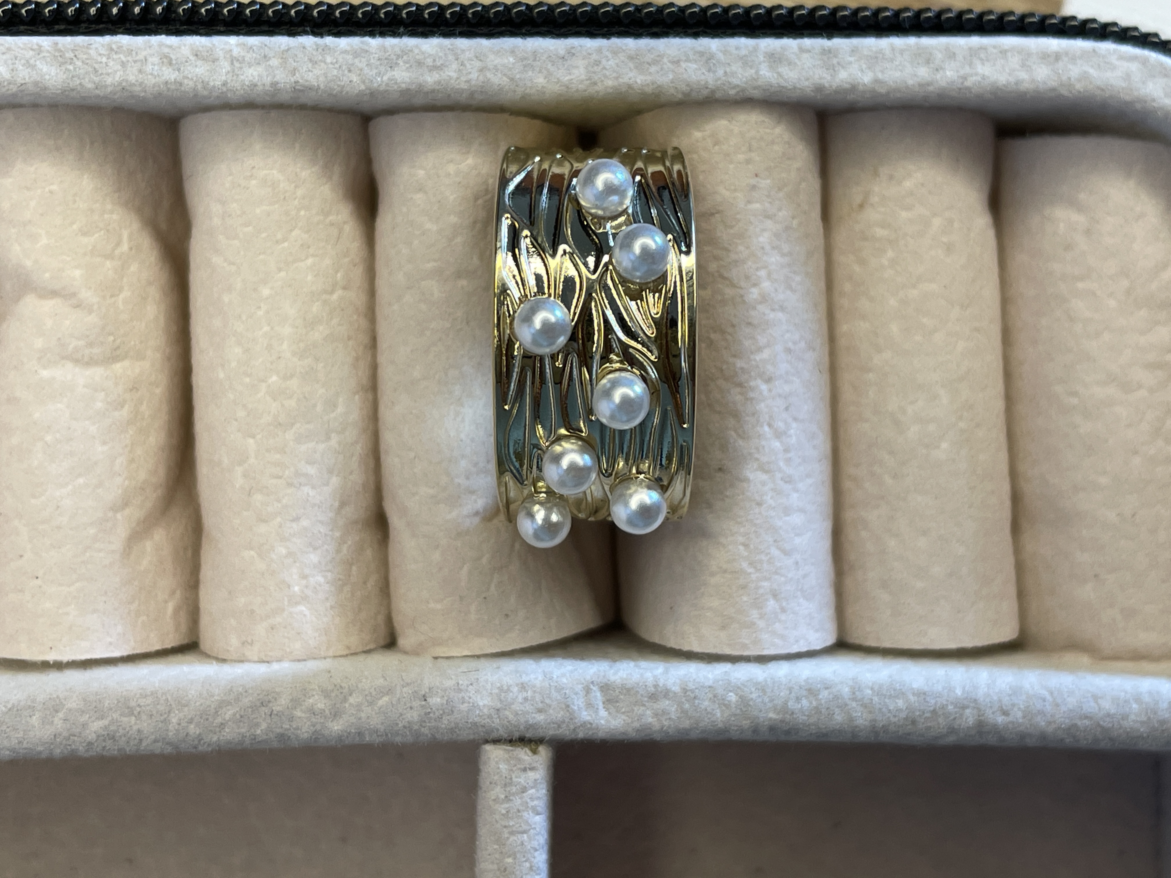 Muse Glow Rings