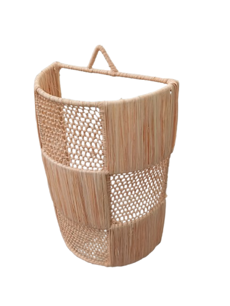 ثريا حائطية مصنوعة من الرافيا الطبيعية تصميم عصري و انيق