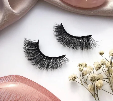 Les faux cils en vison 2D